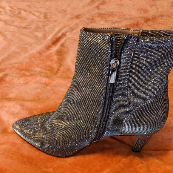 New- Eloquii Amanda Sock Bootie 8W - Picture 3 of 8